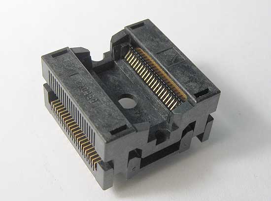Sensata 656D2242211 top, 44 pin, SSOP test socket.