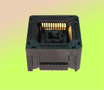Yamaichi IC120-0444-106 open top PLCC Live Bug, 44 pin test socket.
